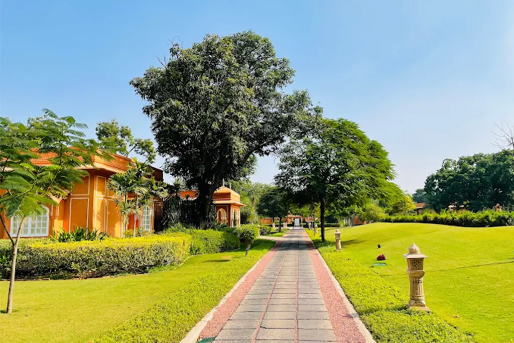 HELIPAD AND MINI GOLF COURSE 