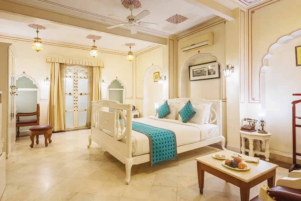 No. of Keys: 100Rooms