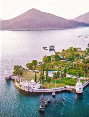 Fateh Sagar Lake
