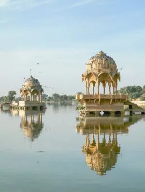 Gadisar Lake