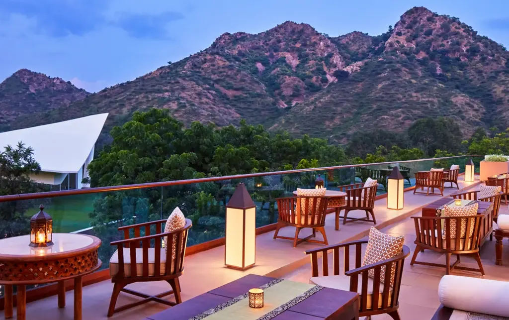 RIDGEVIEW RESTAURANT