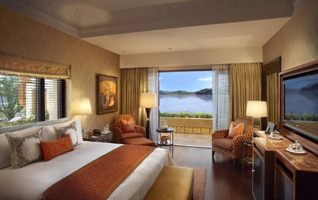 No. of Keys: 80 Rooms